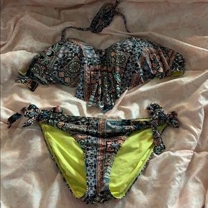 Tropi K (Bikini Village) Bikini